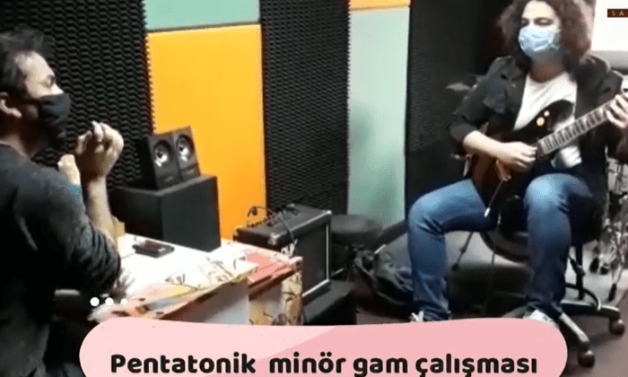 ELEKTRO GİTAR DERSİ (ÖĞRENCİMİZ: MERT ÇELEBİ)